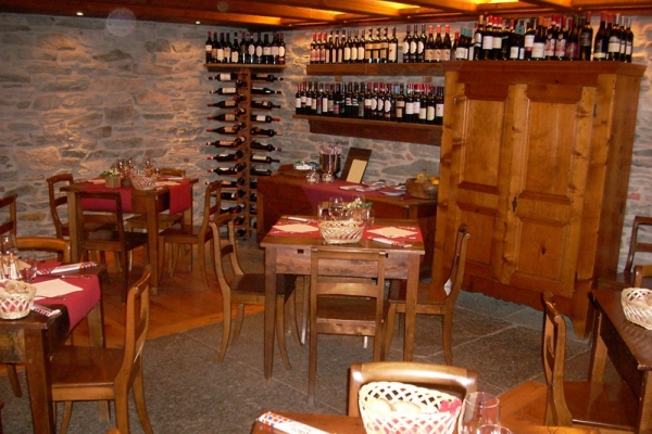 Montagna di luce a typical restaurant